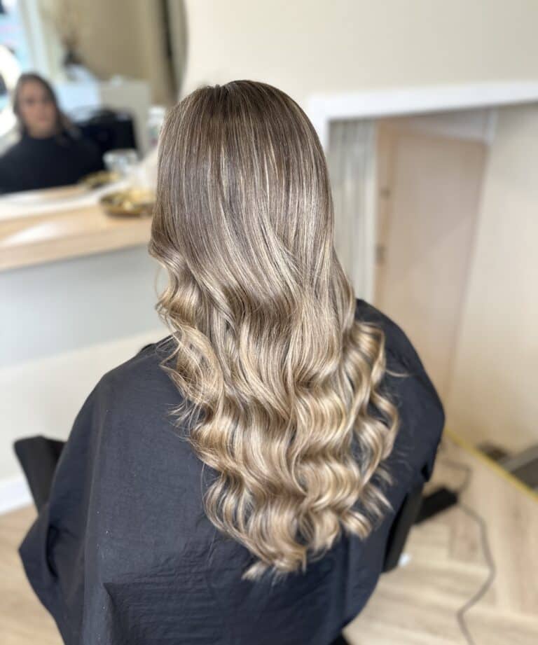 Naturlig/brun balayage hårbehandling